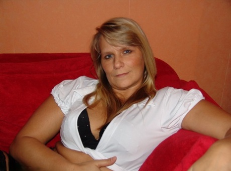 Sweet Susi exklusive nackten archiv