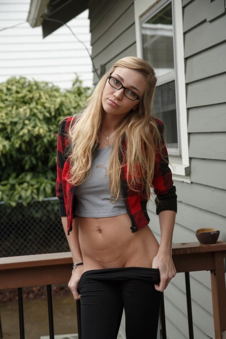 Kendra Sunderland sexy kostenlose bild